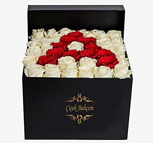 Kutu İçinde Harf Kırmızı Gül