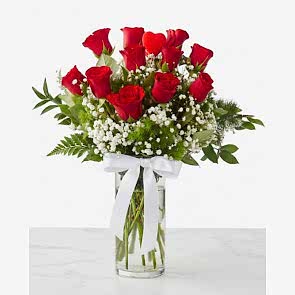 "Tatlı Dillim" 11 Kırmızı Gül