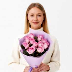 11 Adet Pembe Gül Buketi – Saf Aşkın Pastel Hali