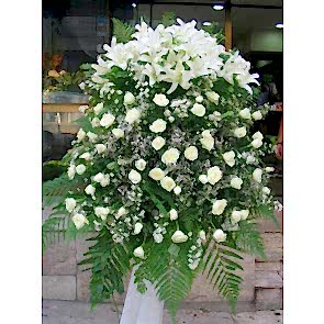 Beyaz Gül Lilyum Düğün-Nişan Ferforje Çicekleri (