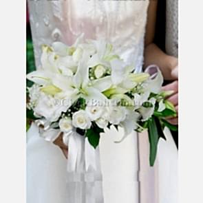 Beyaz Lilyum Narin Gelin Buketi