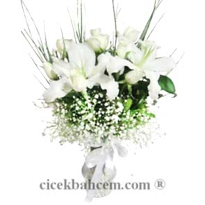 Beyaz Gül ve Beyaz Lilyum Aranjmanı 