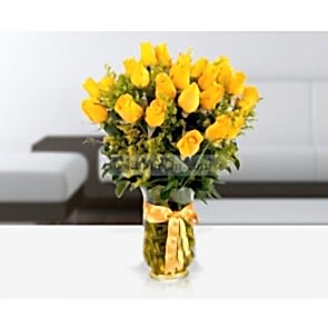 Cam Fanus İçerisine 21 Adet Sarı Gül Tasarımı
