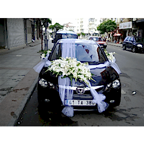 Düğün Arabası Süsleme Beyazın Büyüsü