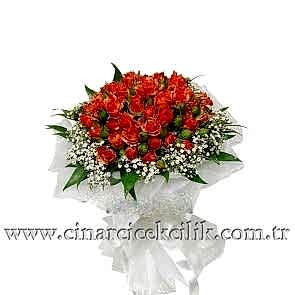 Turuncu Çardak Güllerinden Hazırlanmış Gelin Buketi