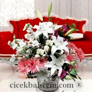 ILOVE YOU,Özel Beyaz Krizantem ve Pembe Lilyum Aranjmanı