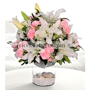 Karışık Mevsim Çiçekleri Aranjmanı 