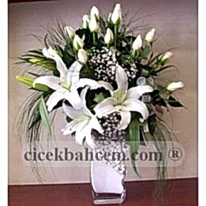 Kokulu Beyaz Lilyum, Beyaz Gül Aranjmanı 