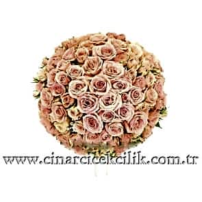 Krem Renkli Çardak Gülleri Gelin Eli Buketi