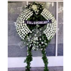Özel Tasarım Cenaze Çelenkleri