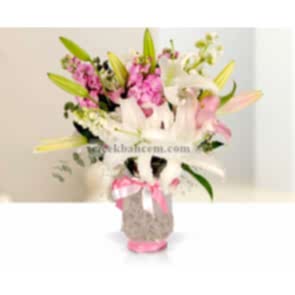 Pembe,Beyaz Şebboy ve Beyaz Lilyum Çiçek Tasarımı 