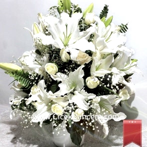 Seramik İçinde Beyaz Lilyum Beyaz Gül