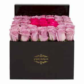 Siyah Kutuda 26 Mor Gül İçinde 9 Pembe Gül