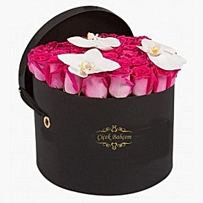 Siyah Kutuda Fuşya 35 Gül ve Orkide