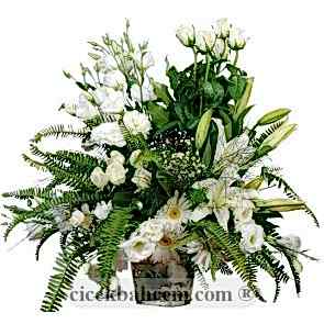Beyaz Lisyantus, Lilyum ile Beyaz Gerberalı Doğum Günü Aranjmanı